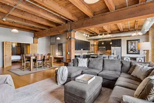 607 Washington Ave S, Minneapolis, MN 55415 - Photo 1