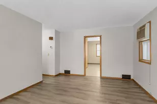 435 Madison St NE, Minneapolis, MN 55413 - Photo 3