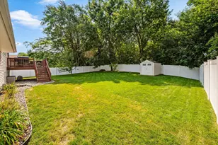 717 Dresden Dr, Chaska, MN 55318 - Photo 21