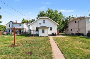 302 Elm Ave SW, Montgomery, MN 56069 - Photo 23