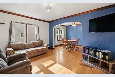 302 Elm Avenue SW, Montgomery, MN 56069 - Photo 5