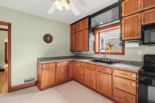 302 Elm Ave SW, Montgomery, MN 56069 - Photo 9
