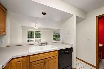 15665 24th Avenue N #F, Plymouth, MN 55447 - Photo 9