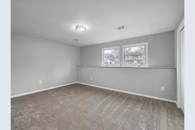 2300 13th Avenue E, North Saint Paul, MN 55109 - Photo 17