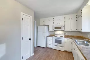 2300 13th Ave E, North Saint Paul, MN 55109 - Photo 11