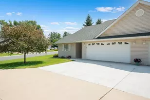 703 Chestnut St, Mantorville, MN 55955 - Photo 25