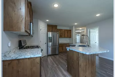 818 Holton Avenue, Brainerd, MN 56401 - Photo 11