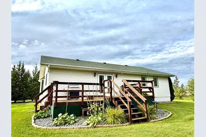 220 4th Avenue SW, Baudette, MN 56623 - Photo 9