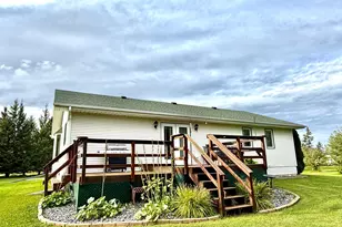 220 4th Ave SW, Baudette, MN 56623 - Photo 9