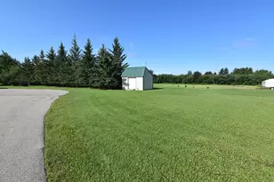 220 4th Ave SW, Baudette, MN 56623 - Photo 5