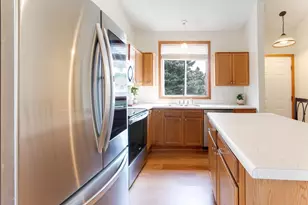 1519 Balinese St, Shakopee, MN 55379 - Photo 9