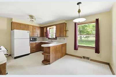 129 S Morningside Drive, Le Sueur, MN 56058 - Photo 7