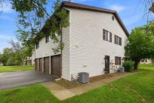 6616 84th Ct N, Brooklyn Park, MN 55445 - Photo 3