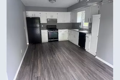 8148 Toledo Avenue N, Brooklyn Park, MN 55443 - Photo 3
