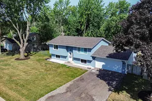 7181 Colorado Ave N, Brooklyn Park, MN 55429 - Photo 3