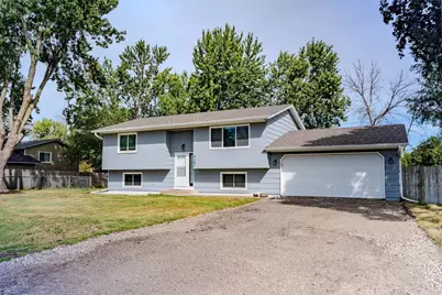 7181 Colorado Avenue N, Brooklyn Park, MN 55429 - Photo 9