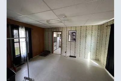 824 Labree Avenue N, Thief River Falls, MN 56701 - Photo 5