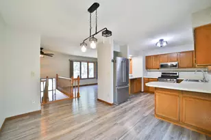 6205 Donald St, Baxter, MN 56425 - Photo 9