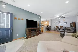 13425 Europa Ct N, Hugo, MN 55038 - Photo 5