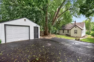 1859 Hoyt Ave E, Saint Paul, MN 55119 - Photo 25