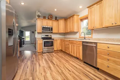 2211 Ridgedale Drive SE, Alexandria, MN 56308 - Photo 5