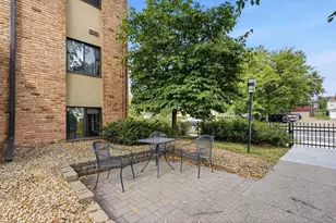2532 1st Ave S, Minneapolis, MN 55404 - Photo 25