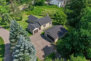 1922 Oakland Rd, Minnetonka, MN 55305 - Photo 1