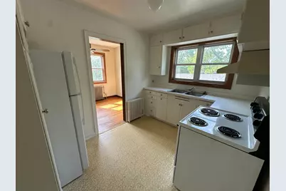 510 Arnold Avenue N, Thief River Falls, MN 56701 - Photo 9