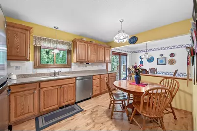 420 N Comstock Lane N, Plymouth, MN 55447 - Photo 13