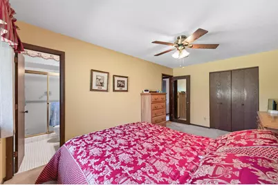 420 N Comstock Lane N, Plymouth, MN 55447 - Photo 23
