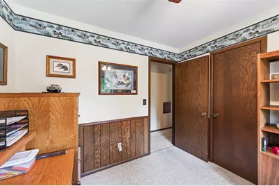 420 N Comstock Lane N, Plymouth, MN 55447 - Photo 17