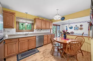 420 N Comstock Ln N, Plymouth, MN 55447 - Photo 11