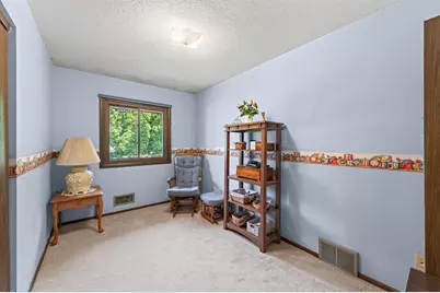 420 N Comstock Lane N, Plymouth, MN 55447 - Photo 19