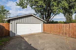 6208 81st Ave N, Brooklyn Park, MN 55443 - Photo 31