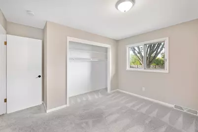 6208 81st Avenue N, Brooklyn Park, MN 55443 - Photo 27