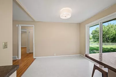 8439 Colfax Avenue S, Bloomington, MN 55420 - Photo 7