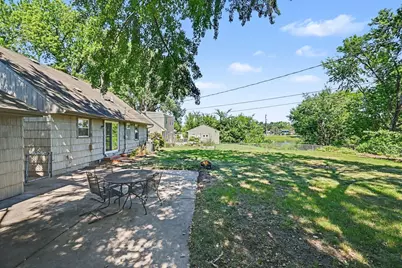 8439 Colfax Avenue S, Bloomington, MN 55420 - Photo 25