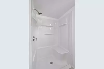 5636 Twin Lake Terrace N, Crystal, MN 55429 - Photo 15