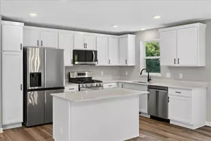 37537 Greenway Ave, North Branch, MN 55056 - Photo 9