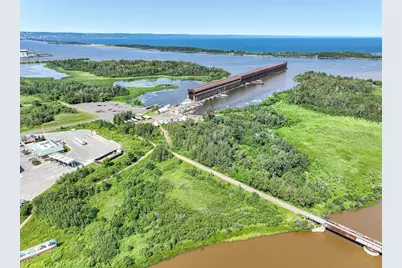 92 30th Avenue E, Superior, WI 54880 - Photo 3