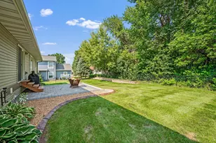105 Hidden Oaks Cir, Mankato, MN 56001 - Photo 7