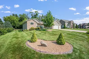 105 Hidden Oaks Cir, Mankato, MN 56001 - Photo 5