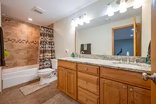 105 Hidden Oaks Cir, Mankato, MN 56001 - Photo 47