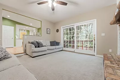 8258 Hemingway Avenue S, Cottage Grove, MN 55016 - Photo 9