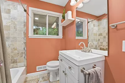 8258 Hemingway Avenue S, Cottage Grove, MN 55016 - Photo 35