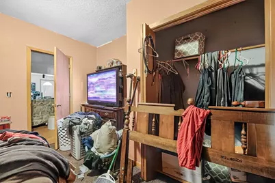 606 S Miller Avenue, Litchfield, MN 55355 - Photo 9
