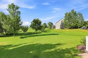 3942 Campello Curve, Chaska, MN 55318 - Photo 33