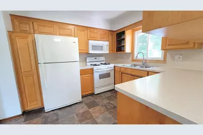 9242 Queen Avenue S, Bloomington, MN 55431 - Photo 9