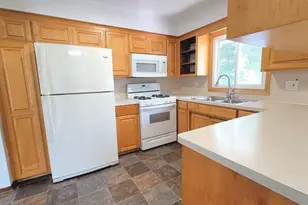 9242 Queen Ave S, Bloomington, MN 55431 - Photo 9