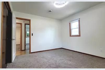 9242 Queen Avenue S, Bloomington, MN 55431 - Photo 17